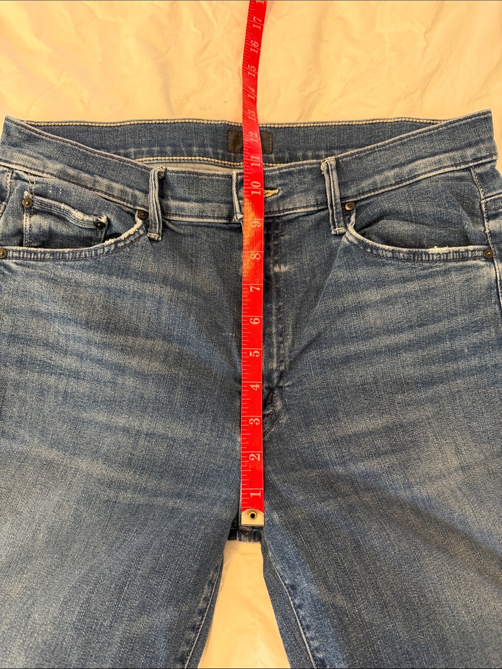 MOTHER The Insider Cropped Step Flair Jeans - Picture 4 of 7